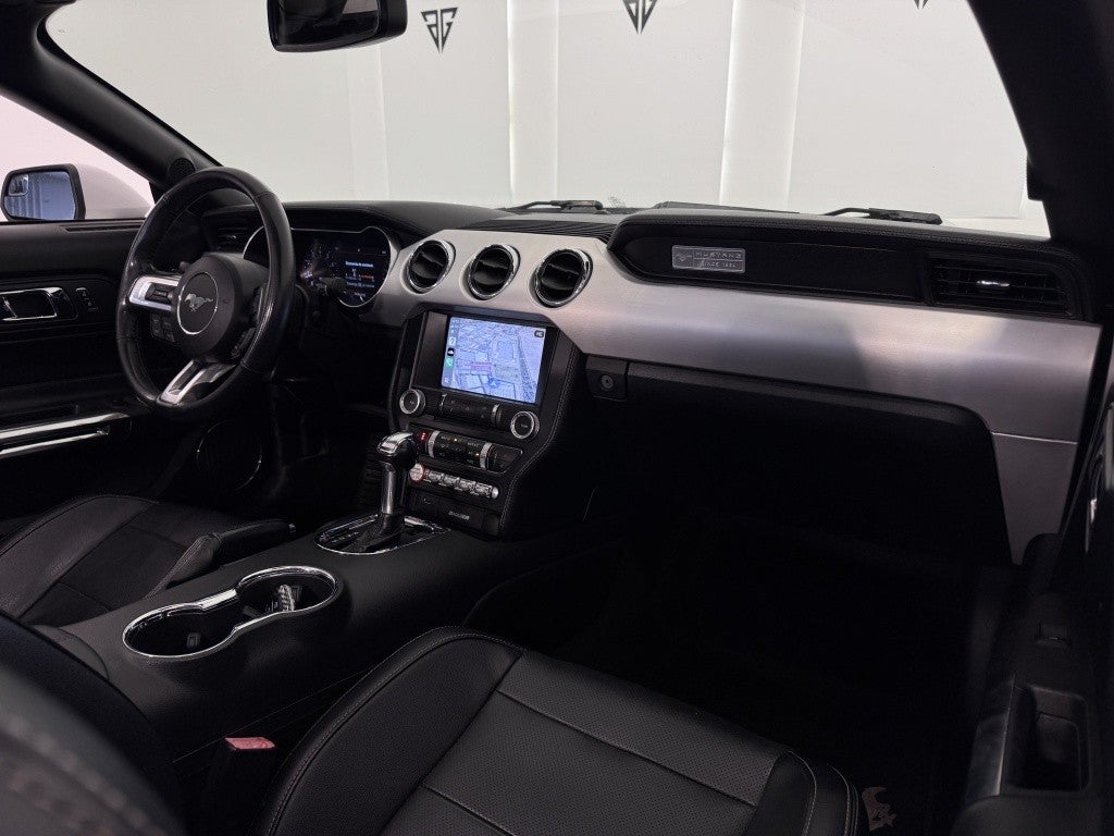 Ford Mustang Convertible 2.3 EcoBoost Aut.