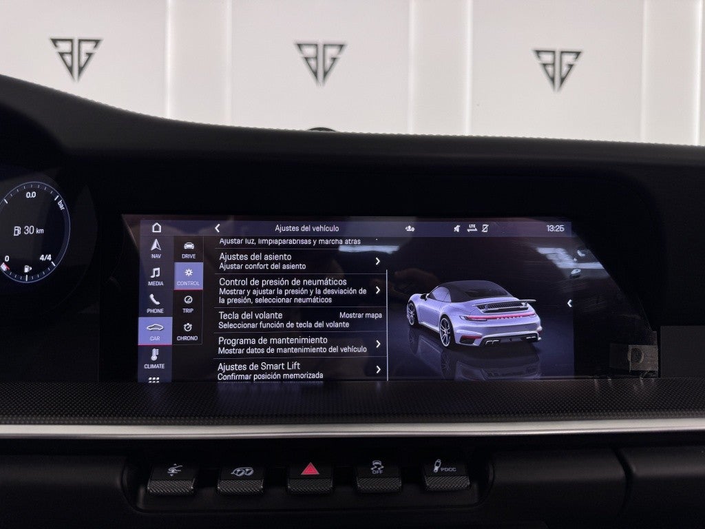 Porsche 911 Turbo S Cabriolet PDK