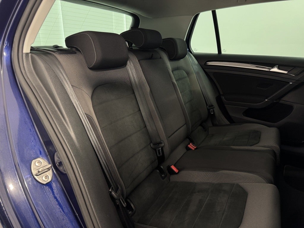 Volkswagen Golf 2.0TDI Sport 110kW