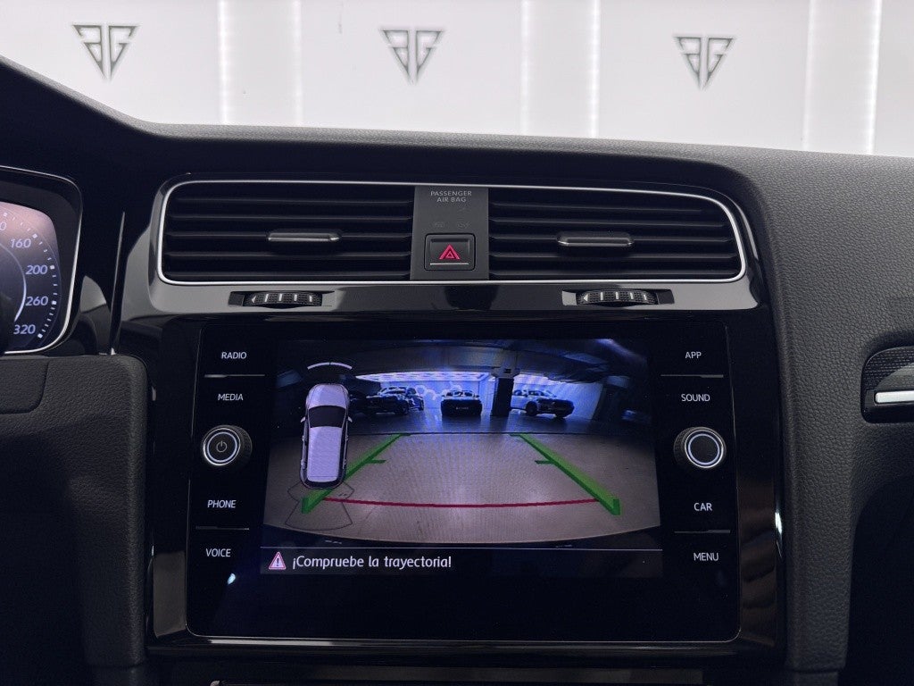 Volkswagen Golf 2.0TDI Sport 110kW