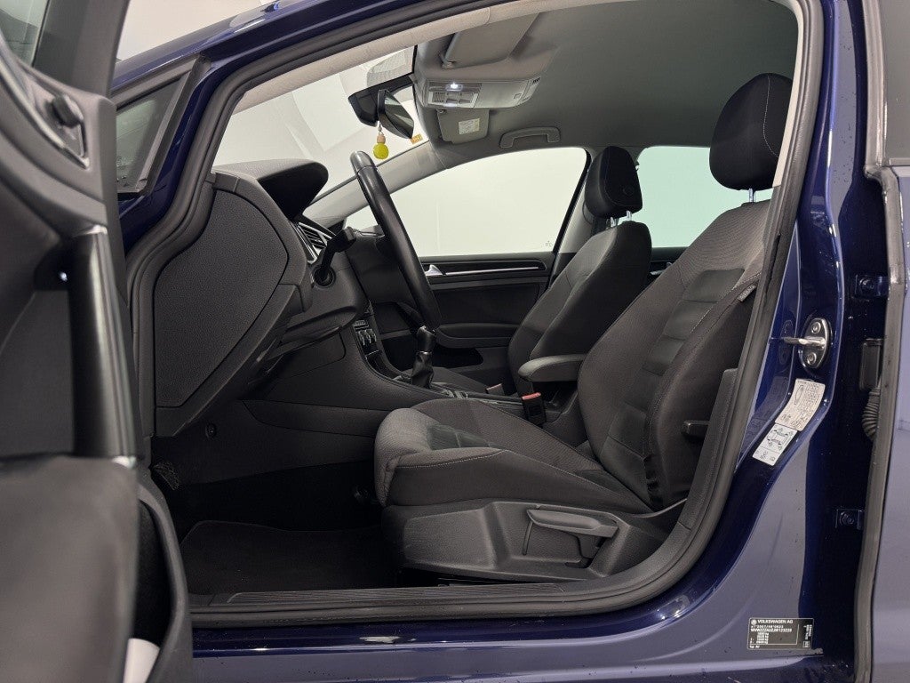 Volkswagen Golf 2.0TDI Sport 110kW