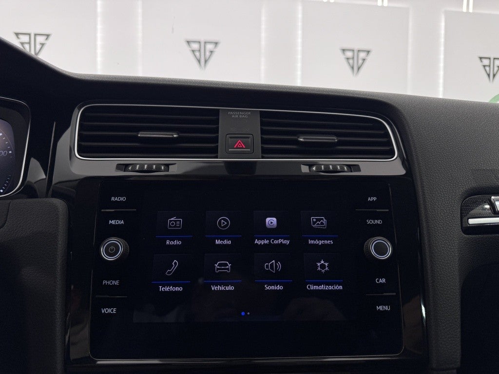 Volkswagen Golf 2.0TDI Sport 110kW