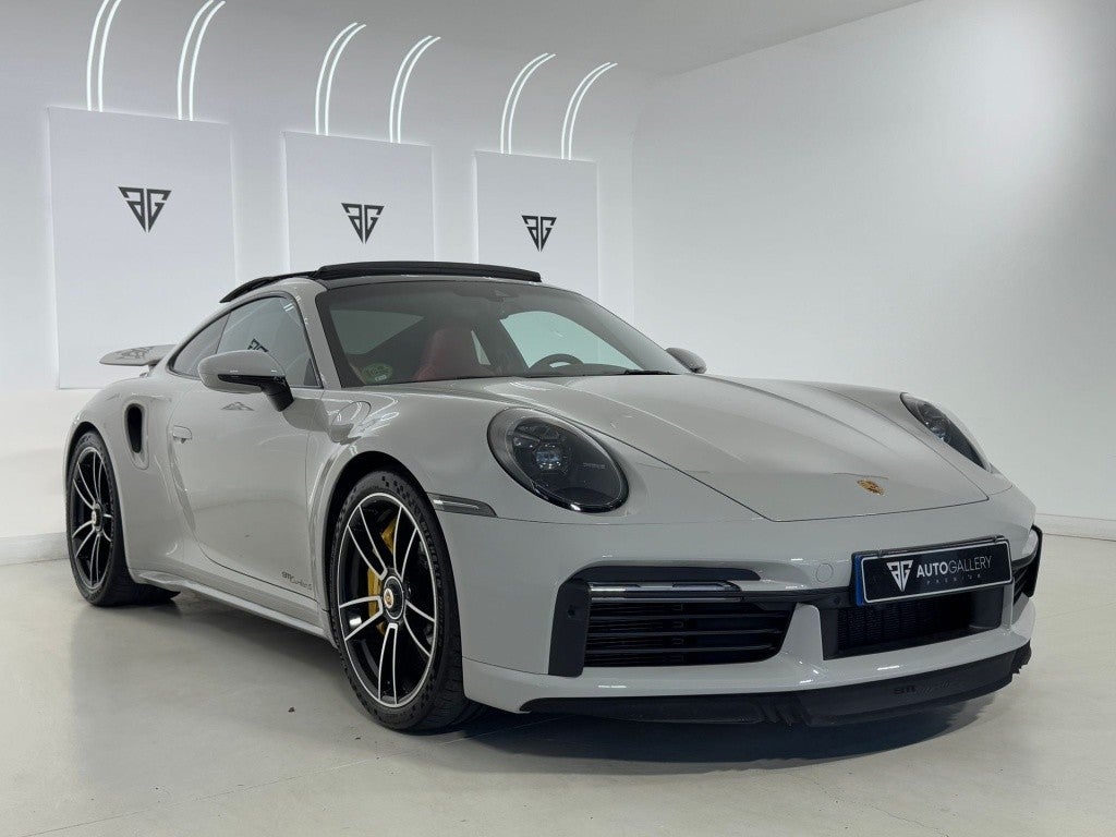 Porsche 911 Turbo S Coupé PDK