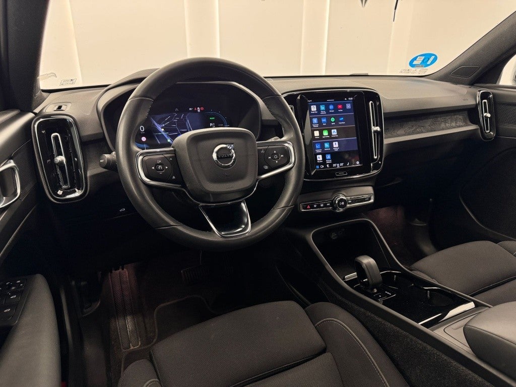 Volvo XC40 P8 Recharge Core Eléctrico Puro