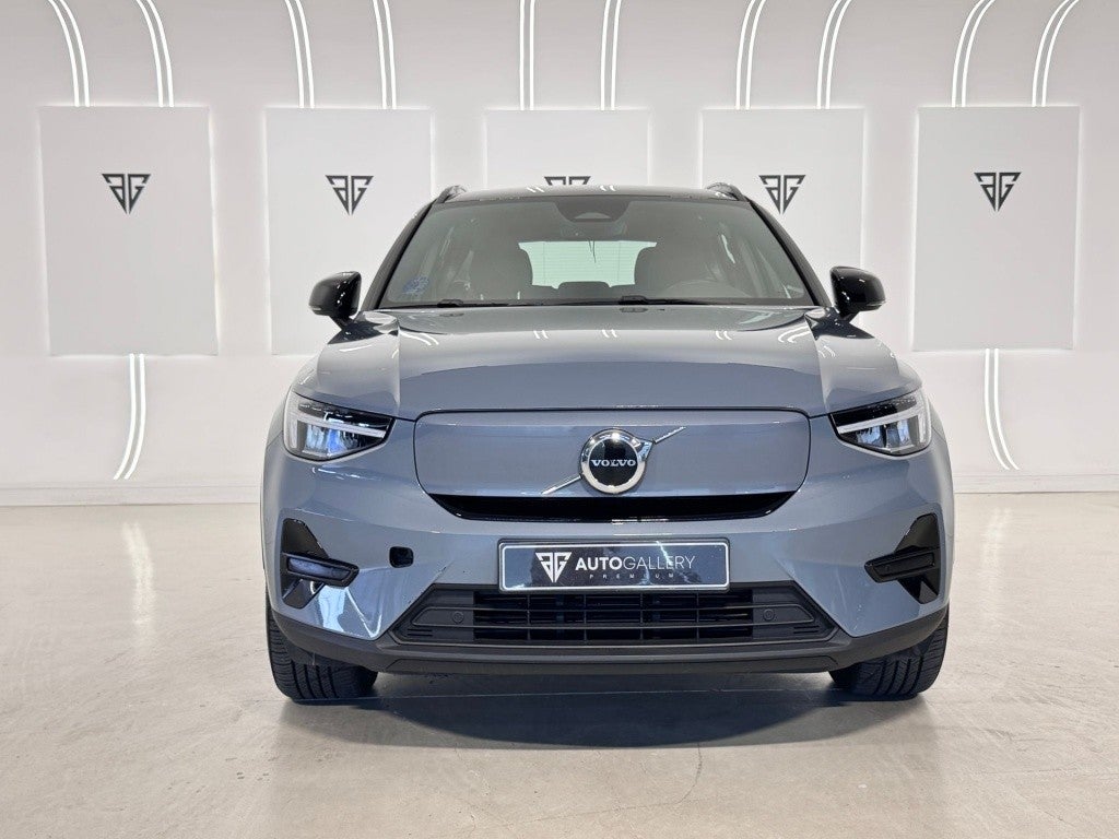 Volvo XC40 P8 Recharge Core Eléctrico Puro