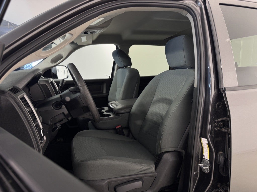 Dodge Ram 1500 5.7L V8 Laramie AWD