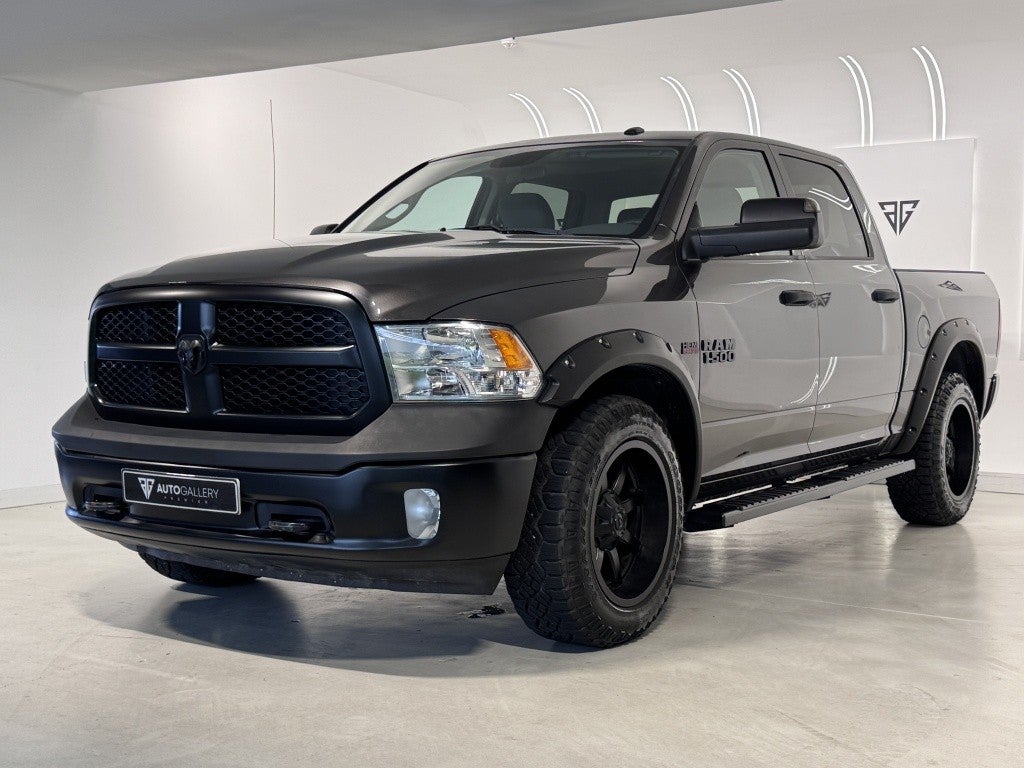 Dodge Ram 1500 5.7L V8 Laramie AWD