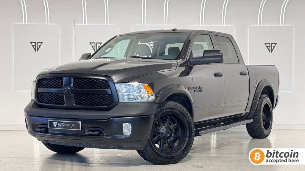 Dodge Ram 1500 5.7L V8 Laramie AWD