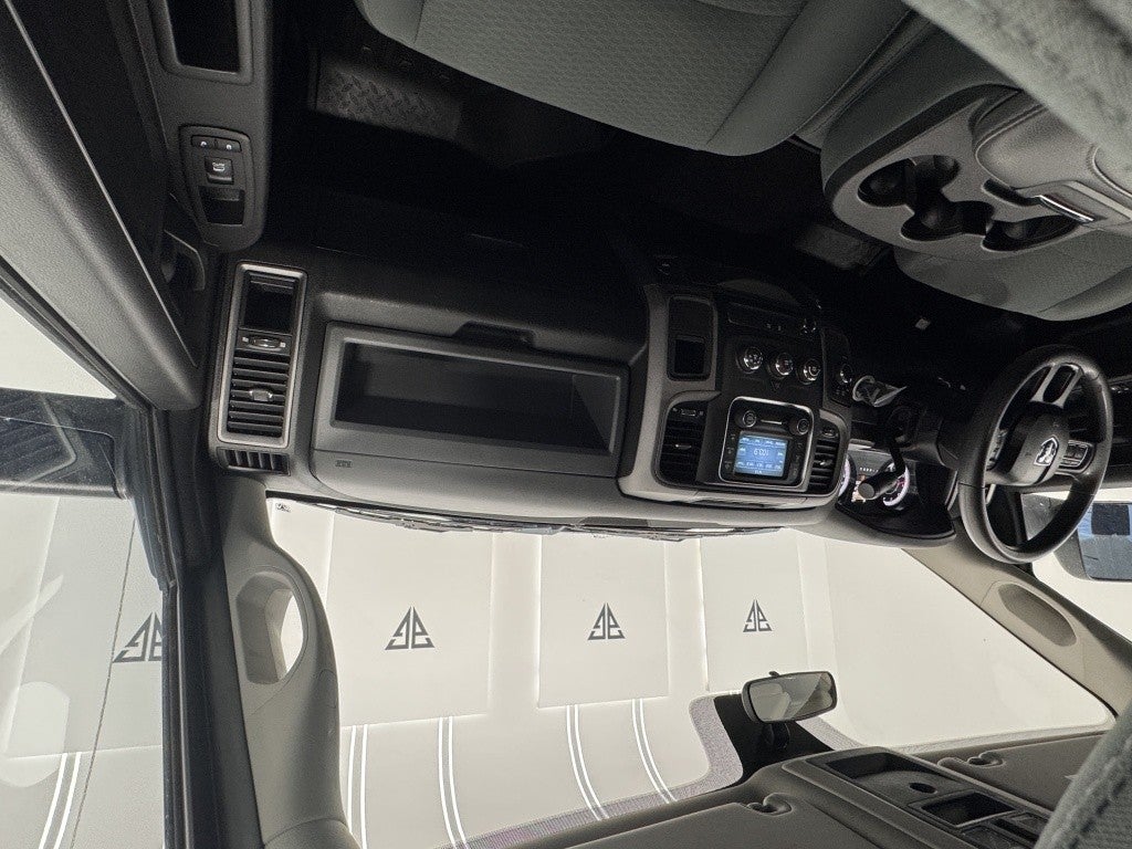 Dodge Ram 1500 5.7L V8 Laramie AWD