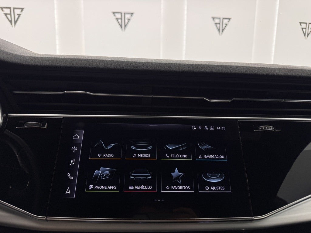 Audi Q8 55 TFSIe S line quattro