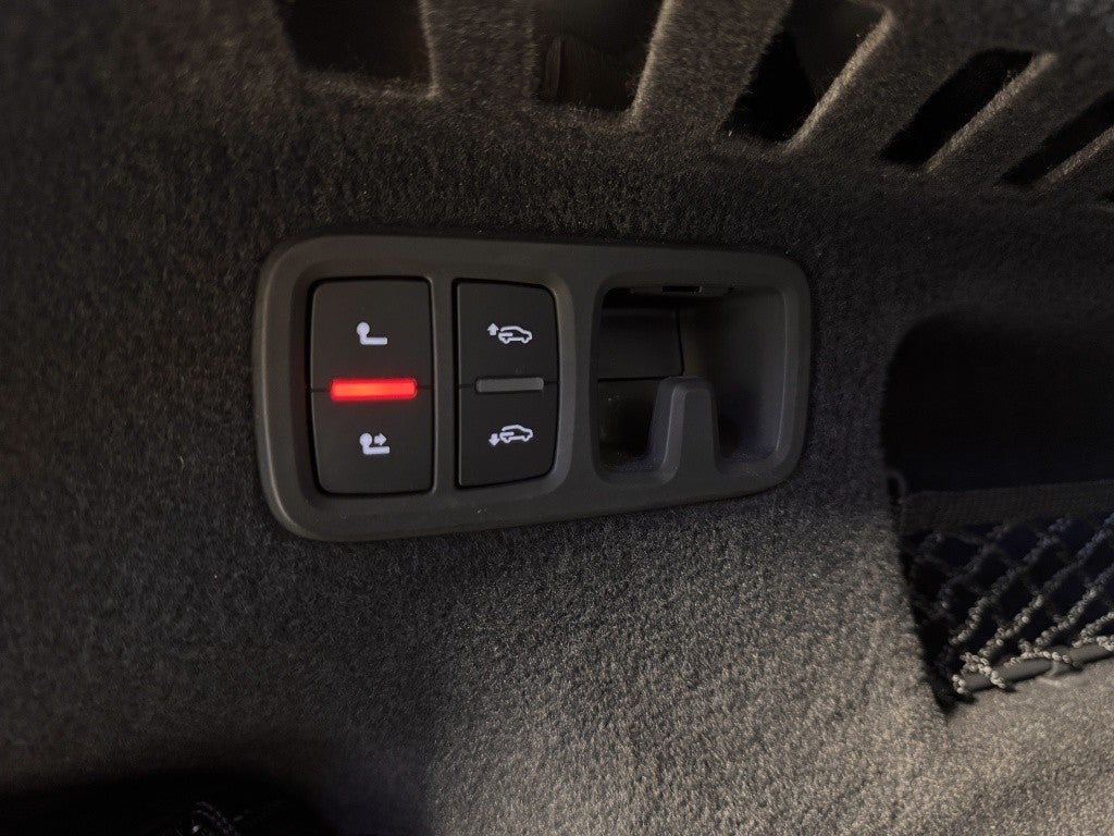 Audi Q8 55 TFSIe S line quattro