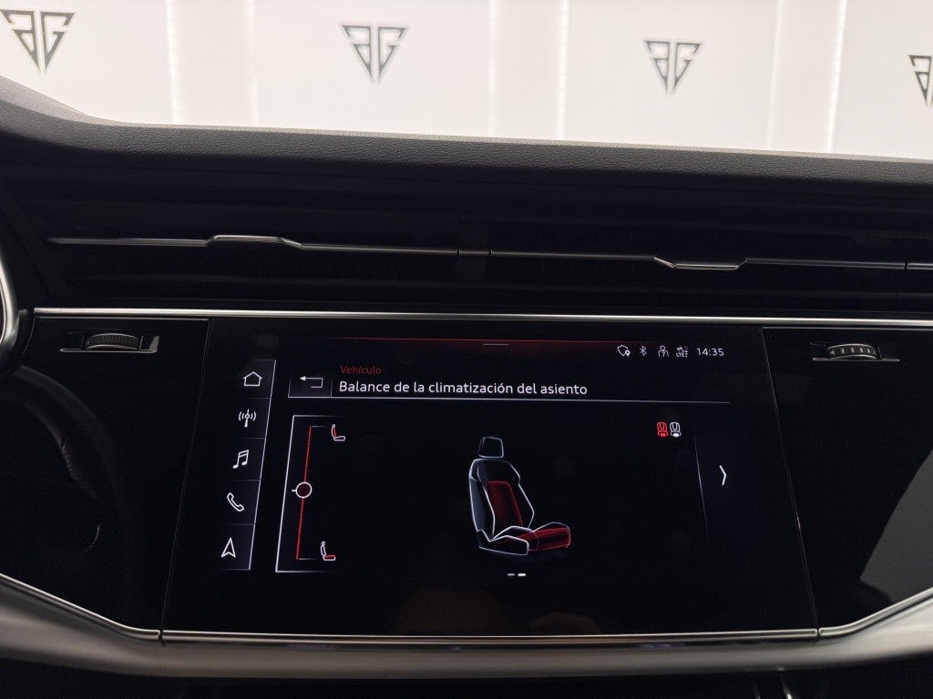 Audi Q8 55 TFSIe S line quattro