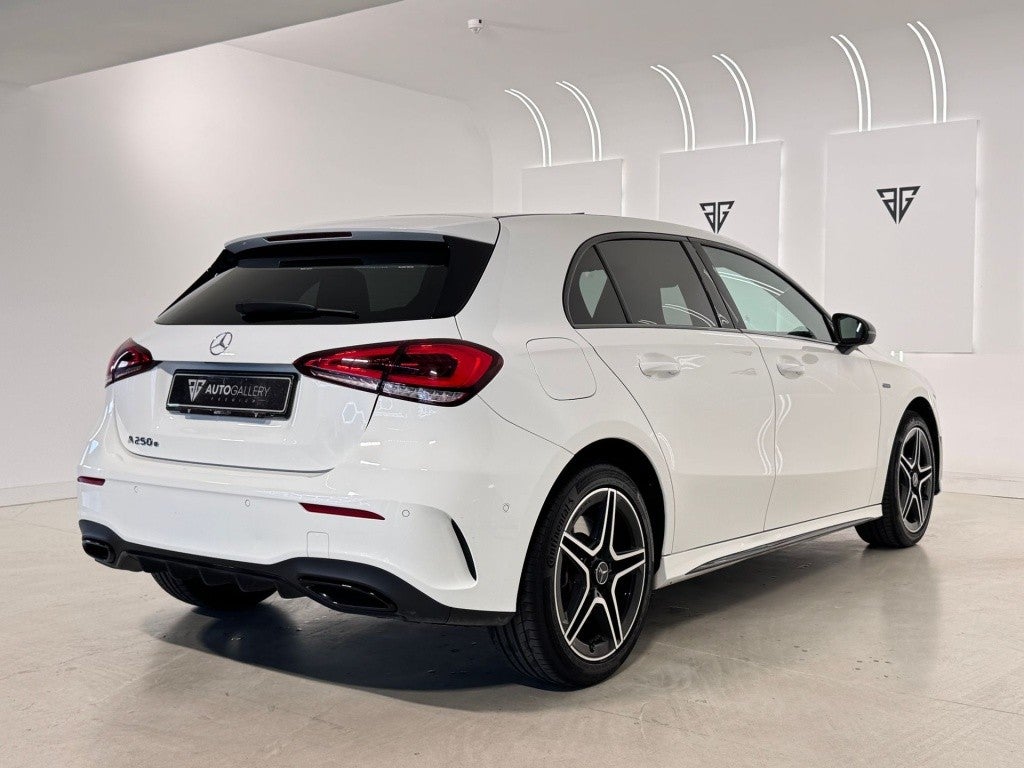 Mercedes-Benz Clase A 250e 8G-DCT