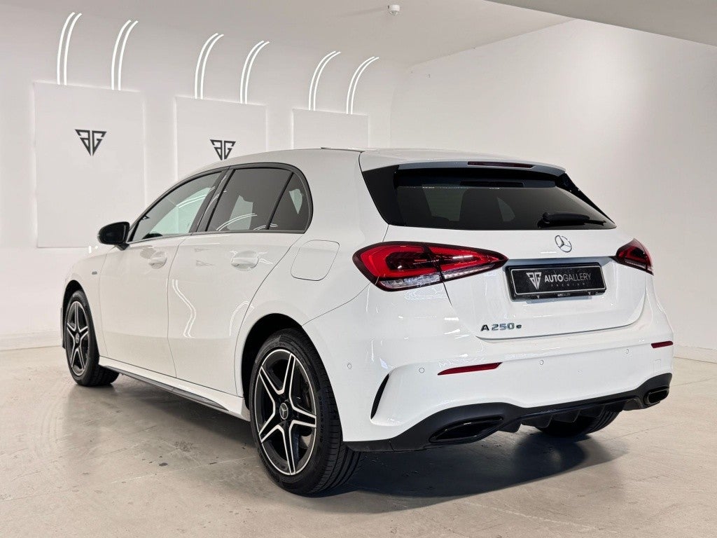 Mercedes-Benz Clase A 250e 8G-DCT