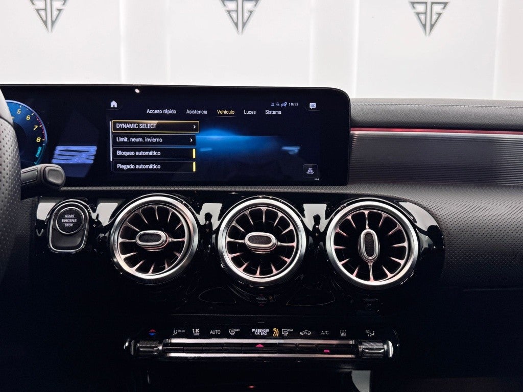 Mercedes-Benz Clase A 250e 8G-DCT