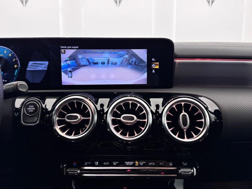 Mercedes-Benz Clase A 250e 8G-DCT