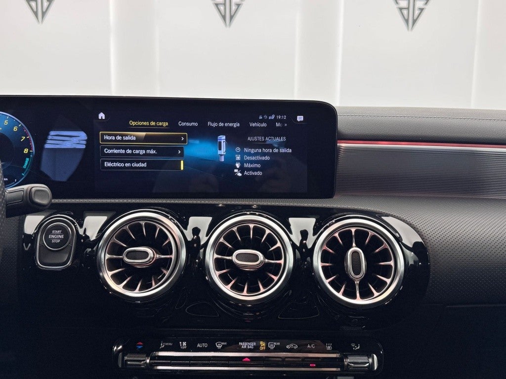 Mercedes-Benz Clase A 250e 8G-DCT