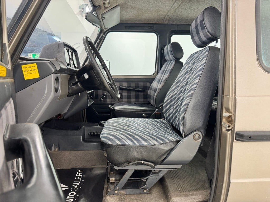 Mercedes-Benz Clase G 300 GD Corto SWB