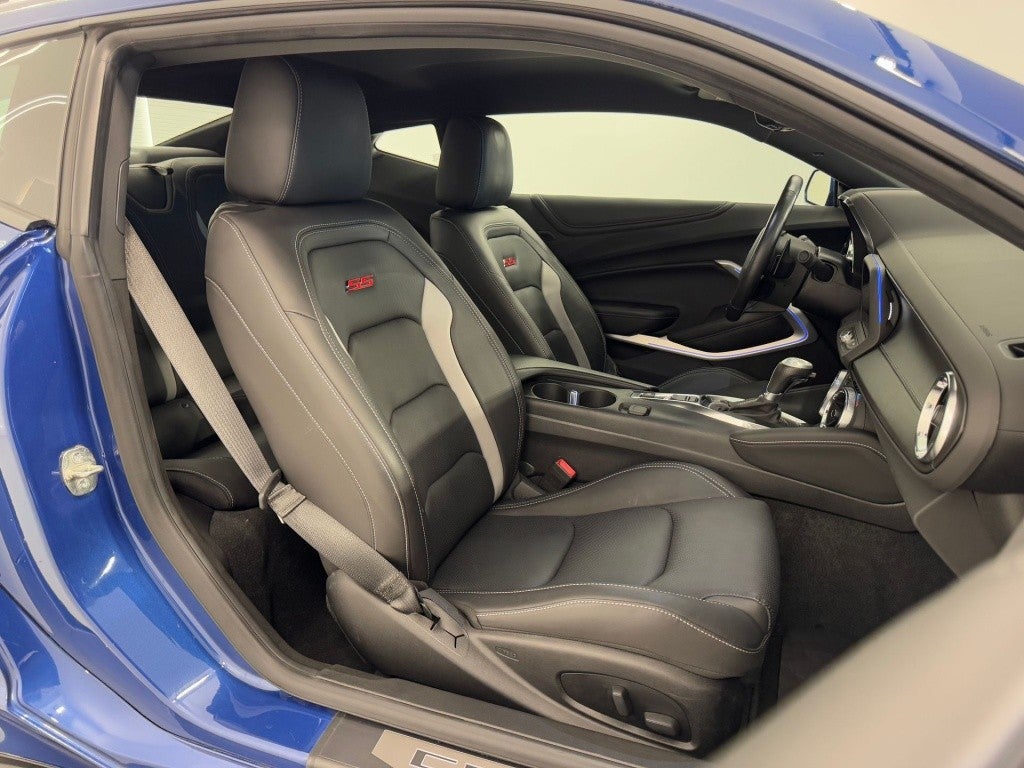 Chevrolet Camaro Coupé 6.2 V8 2SS