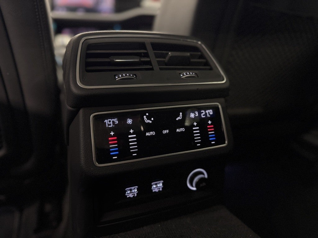 Audi A7 Sportback 55 TFSIe quattro-ultra S tronic 270kW