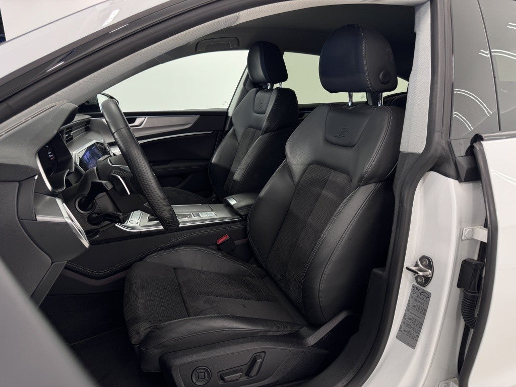 Audi A7 Sportback 55 TFSIe quattro-ultra S tronic 270kW