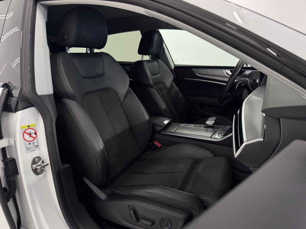 Audi A7 Sportback 55 TFSIe quattro-ultra S tronic 270kW