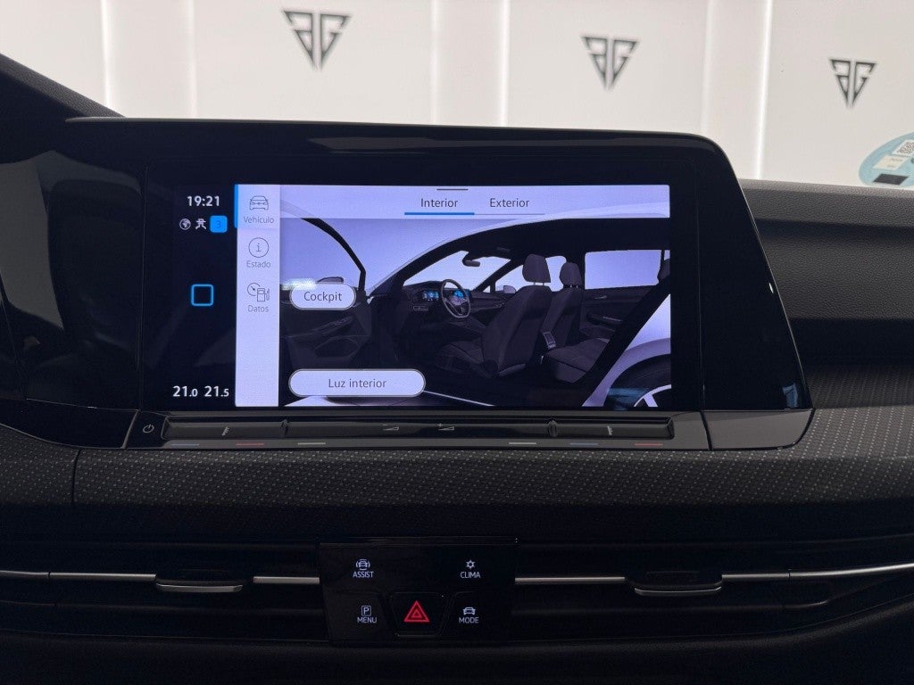 Volkswagen Golf 2.0TDI R-Line DSG7 110kW