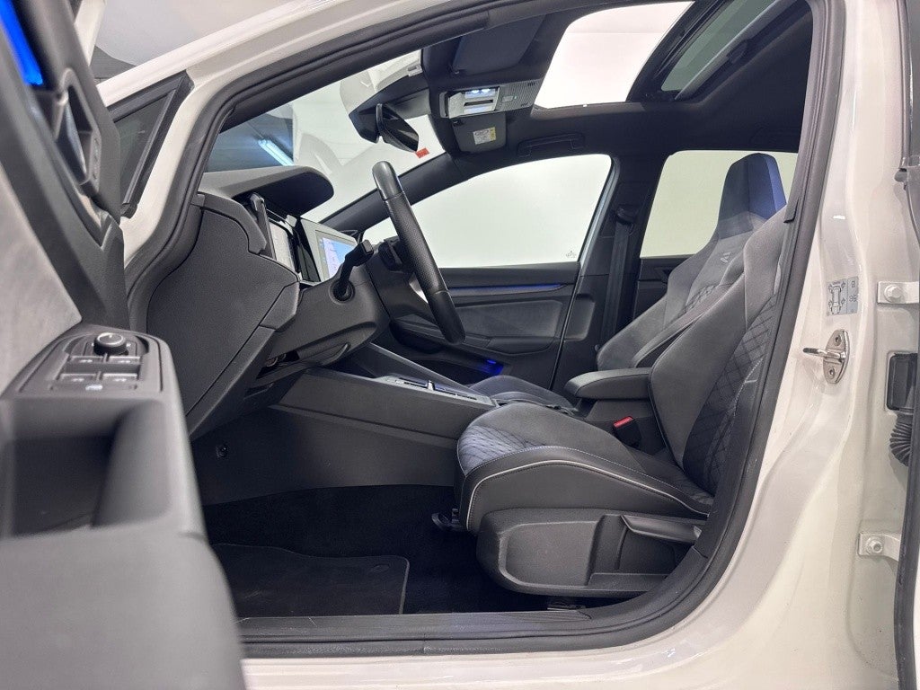 Volkswagen Golf 2.0TDI R-Line DSG7 110kW