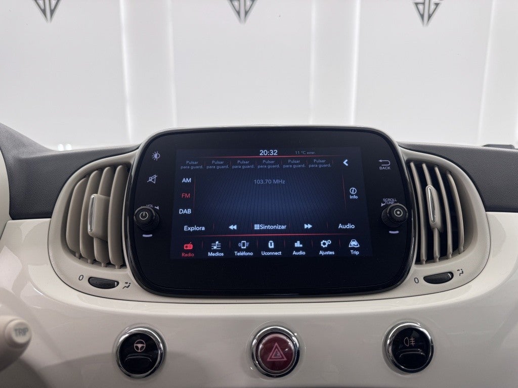 Fiat 500 1.0 Hybrid Dolcevita 52kW