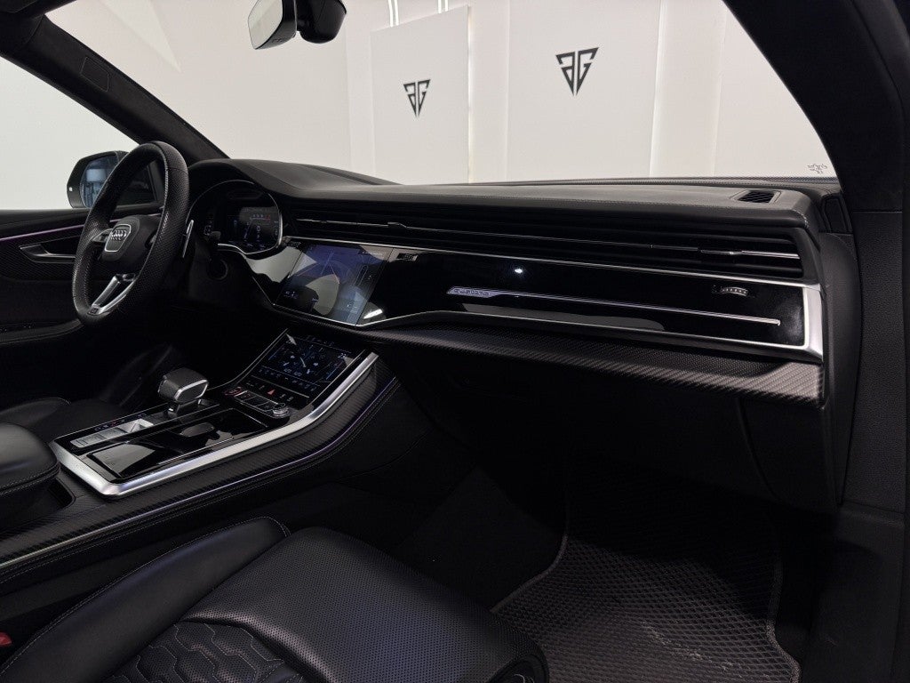 Audi Q8 RS TFSI quattro tiptronic