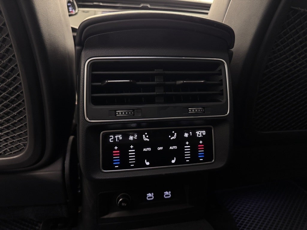 Audi Q8 RS TFSI quattro tiptronic