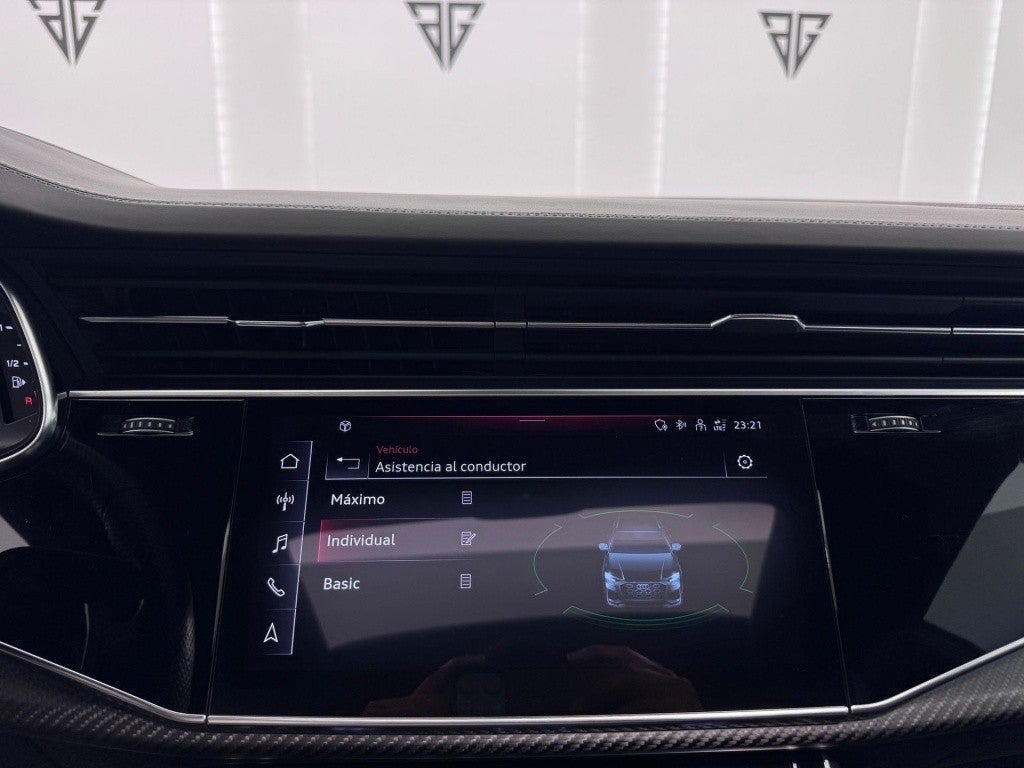 Audi Q8 RS TFSI quattro tiptronic