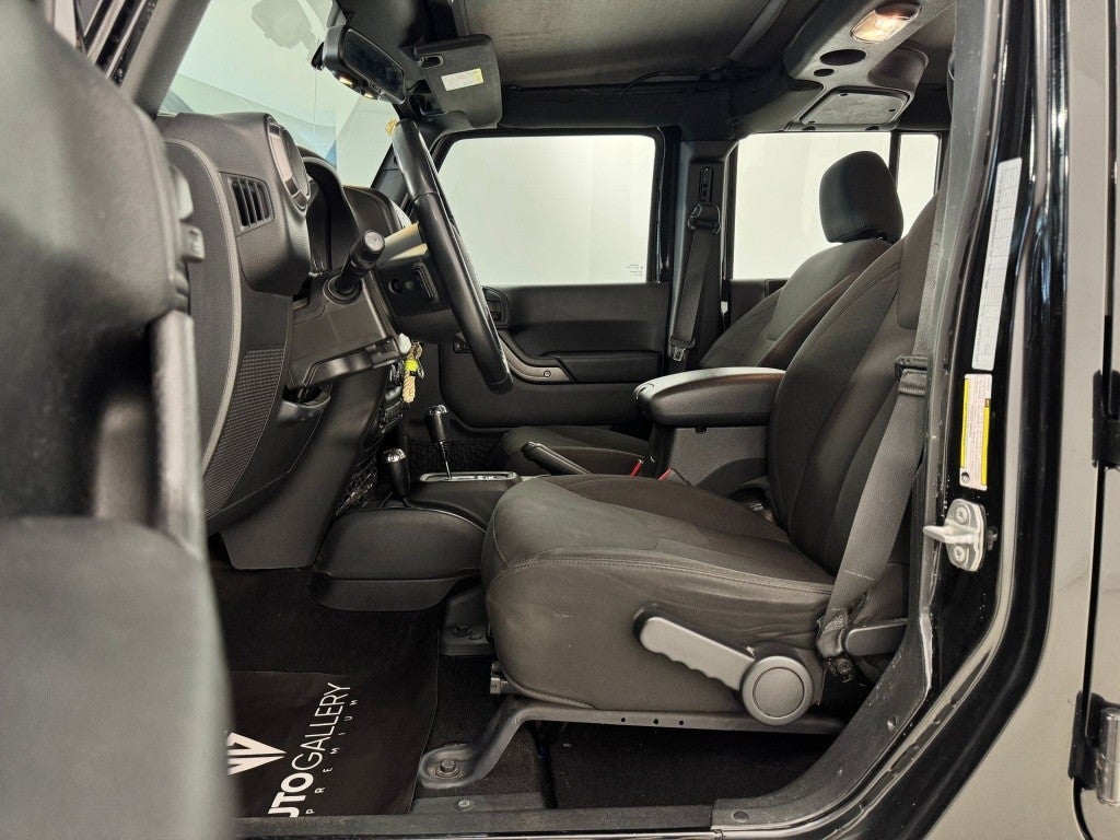 Jeep Wrangler Unlimited 2.8CRD Sport Aut.