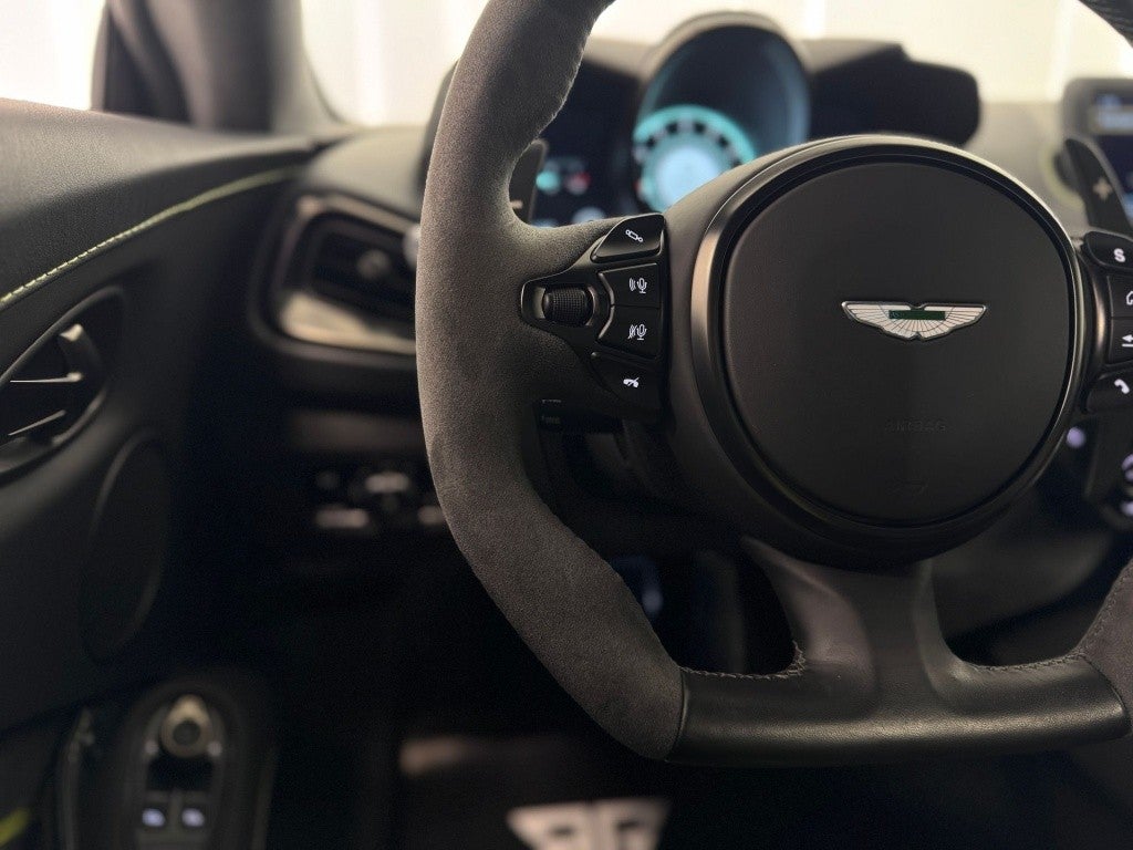 Aston Martin Vantage F1 Edition