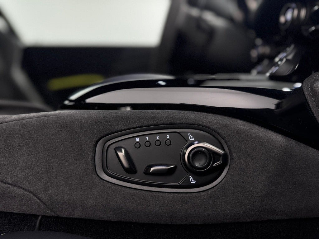 Aston Martin Vantage F1 Edition