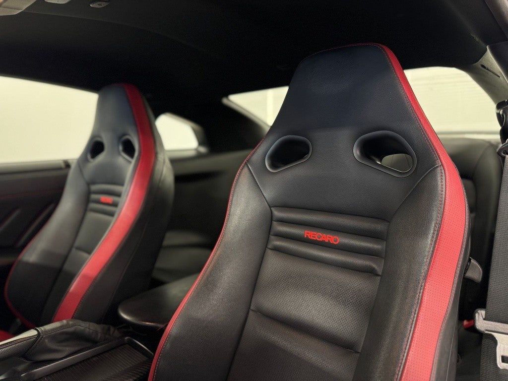 Nissan GT-R 3.8 V6 570 Black Edition Aut.