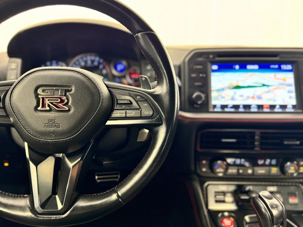 Nissan GT-R 3.8 V6 570 Black Edition Aut.