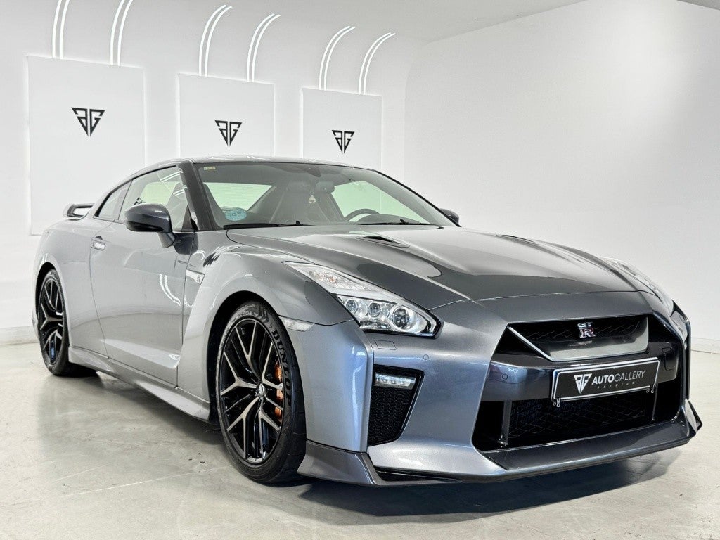 Nissan GT-R 3.8 V6 570 Black Edition Aut.