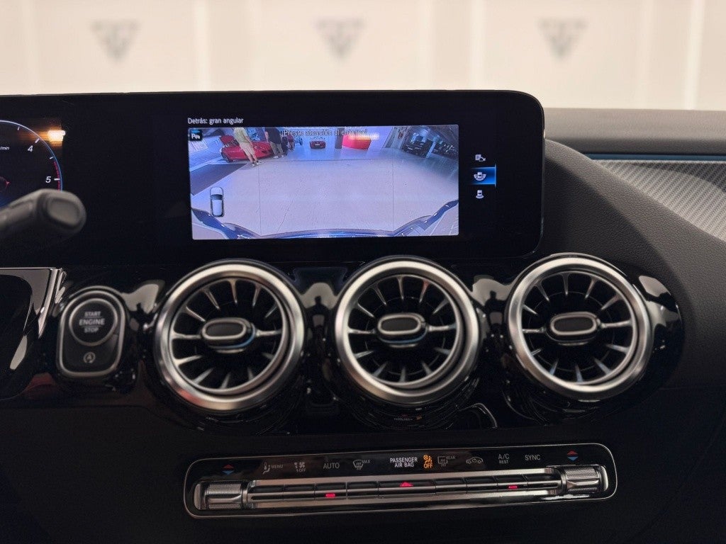 Mercedes-Benz Clase GLA 200d 8G-DCT