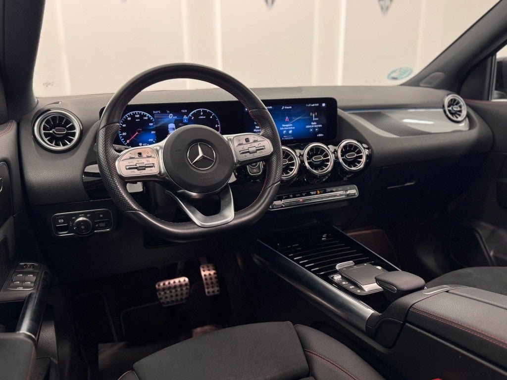 Mercedes-Benz Clase GLA 200d 8G-DCT