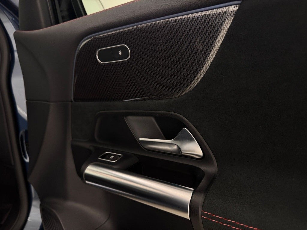 Mercedes-Benz Clase GLA 200d 8G-DCT