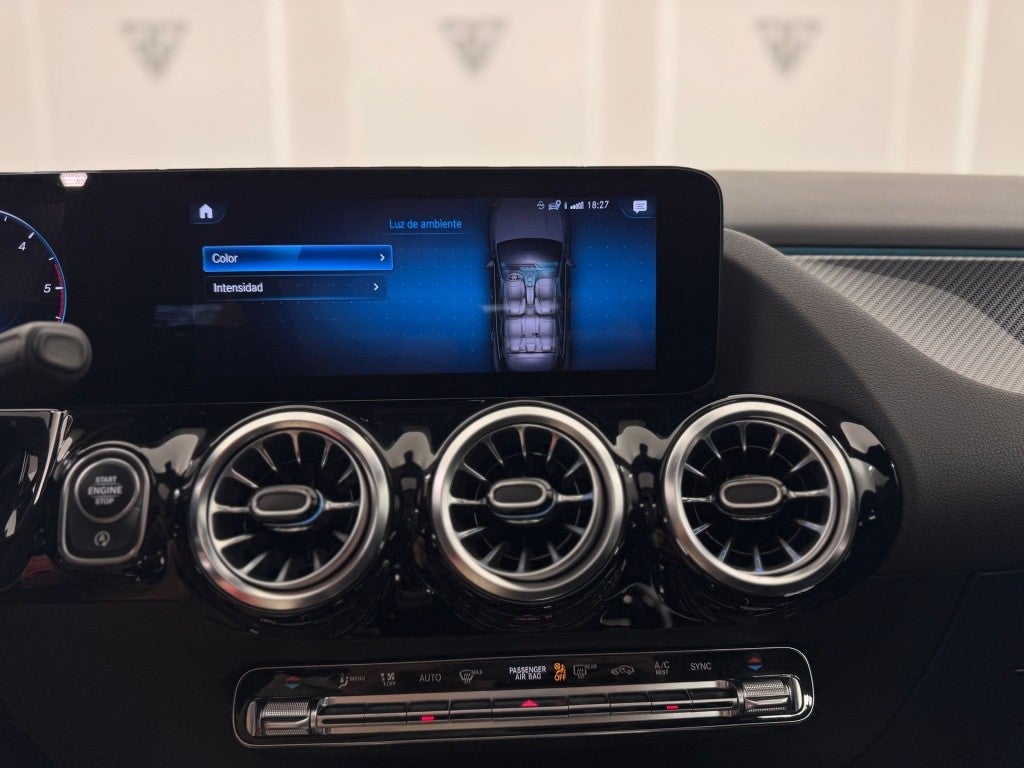 Mercedes-Benz Clase GLA 200d 8G-DCT