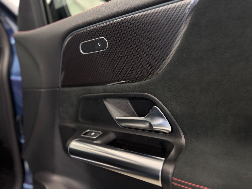 Mercedes-Benz Clase GLA 200d 8G-DCT