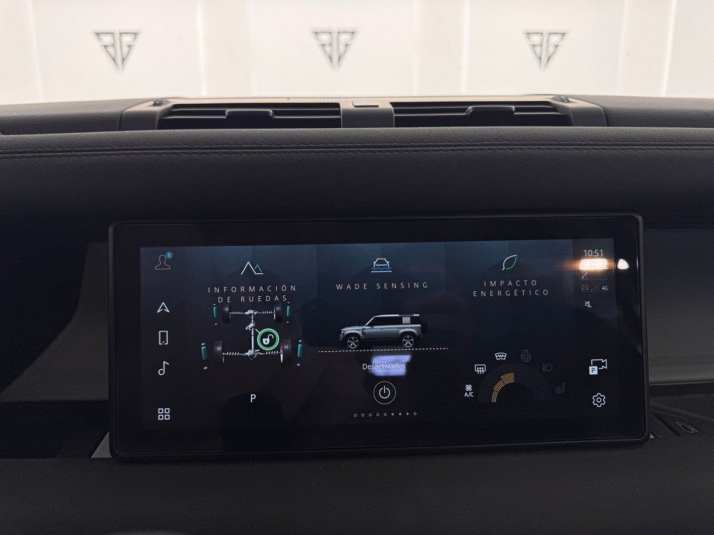 Land-Rover Defender 110 3.0 I6 MHEV X-Dynamic HSE AWD Aut. 400