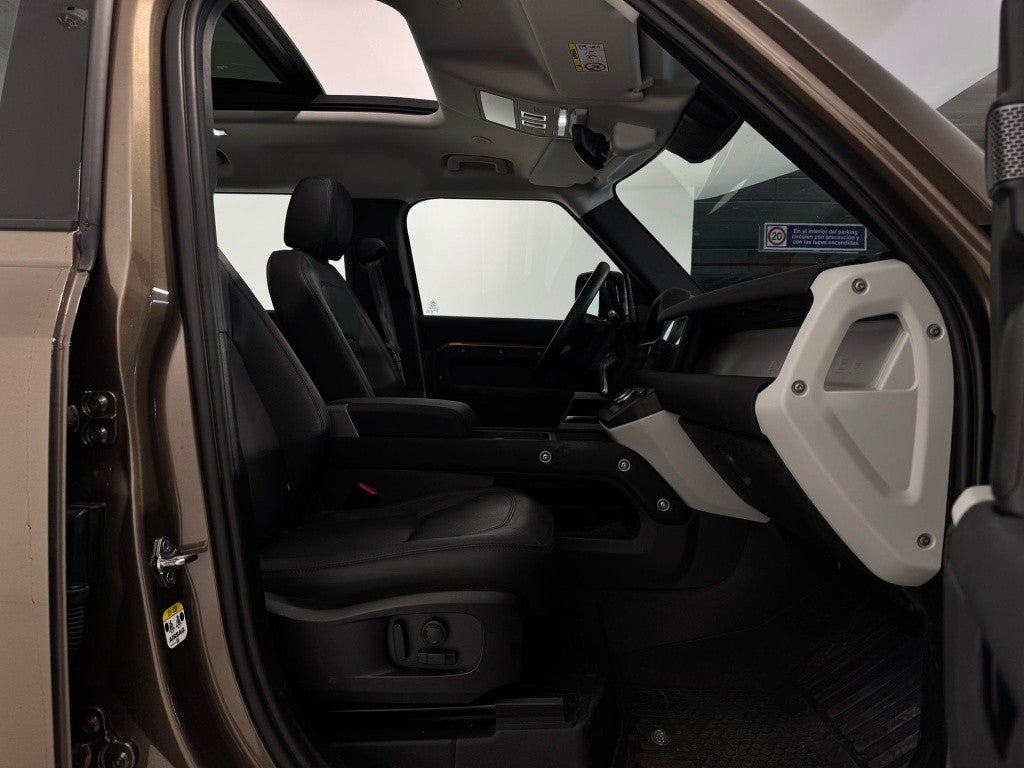 Land-Rover Defender 110 3.0 I6 MHEV X-Dynamic HSE AWD Aut. 400