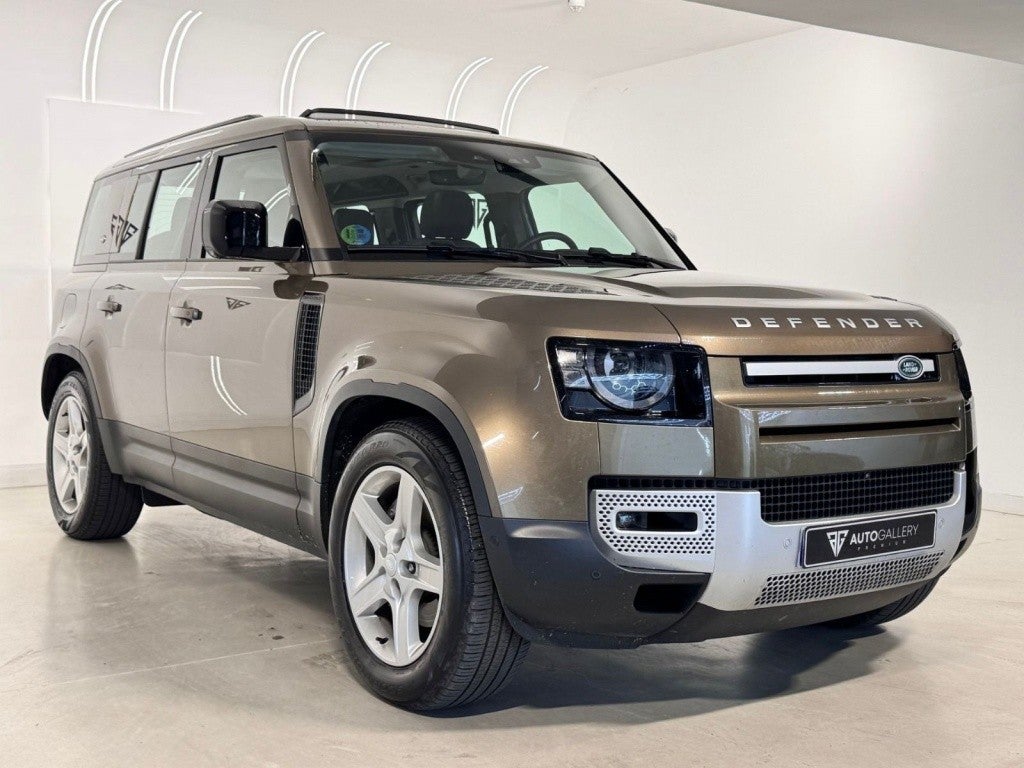 Land-Rover Defender 110 3.0 I6 MHEV X-Dynamic HSE AWD Aut. 400