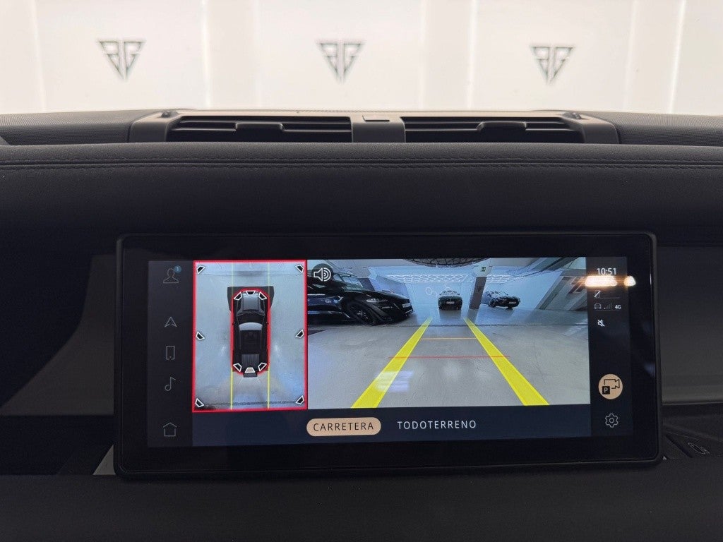 Land-Rover Defender 110 3.0 I6 MHEV X-Dynamic HSE AWD Aut. 400