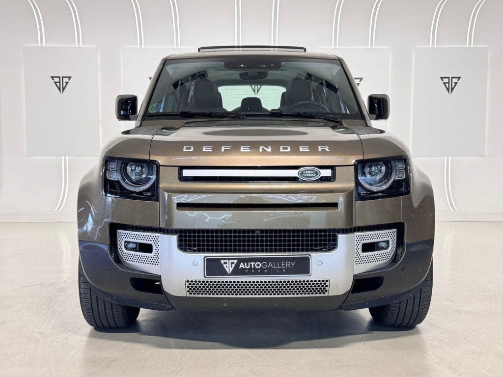 Land-Rover Defender 110 3.0 I6 MHEV X-Dynamic HSE AWD Aut. 400
