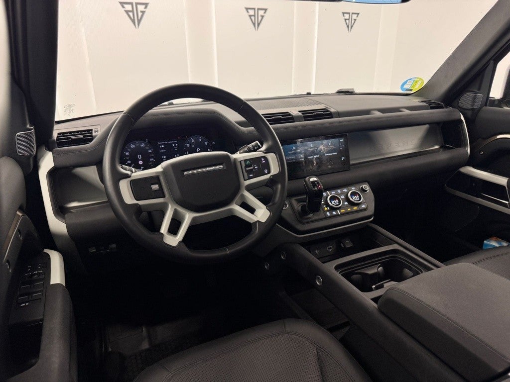 Land-Rover Defender 110 3.0 I6 MHEV X-Dynamic HSE AWD Aut. 400