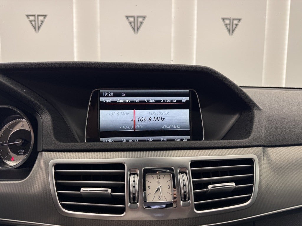 Mercedes-Benz Clase E 220 BT Avantgarde 9G-Tronic